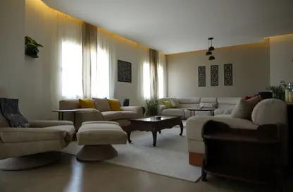 Apartment - 4 Bedrooms - 4 Bathrooms for rent in Ganoob El Acadimia - New Cairo City - Cairo