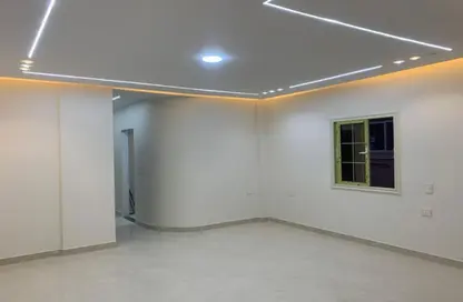Apartment - 3 Bedrooms - 2 Bathrooms for sale in Al Andalus District - New Cairo City - Cairo