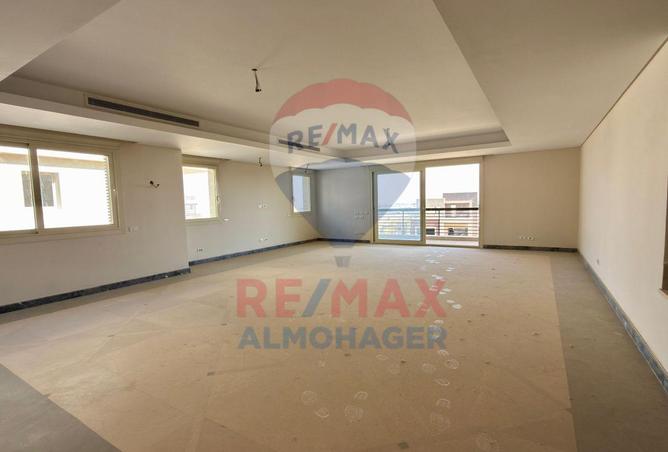 8280131 - Property Image 2