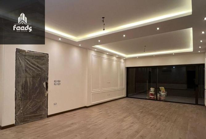 8308455 - Property Image 3