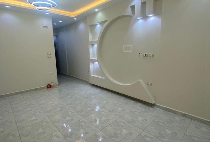 7923247 - Property Image 3