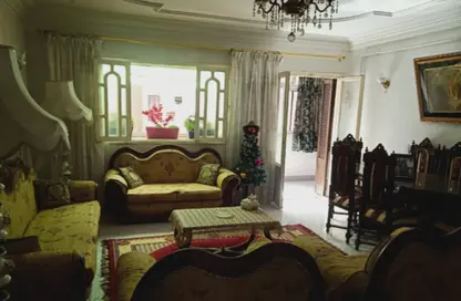 شقة - 3 غرف نوم - 1 حمام للبيع في شارع مكرم عبيد - المنطقة السادسة - مدينة نصر - القاهرة