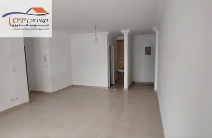 Apartment - 3 Bedrooms - 2 Bathrooms for sale in Madinaty - Cairo