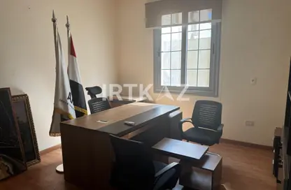 مساحات مكتبية - استوديو - 1 حمام للايجار في شارع مجمع البنوك - شارع التسعين الجنوبي - التجمع الخامس - مدينة القاهرة الجديدة - القاهرة