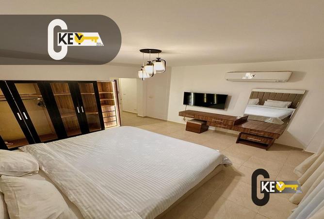 7928200 - Property Image 3