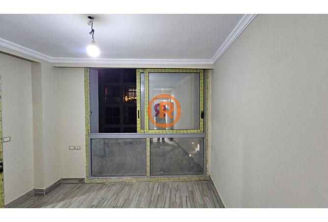 8369110 - Property Main Image