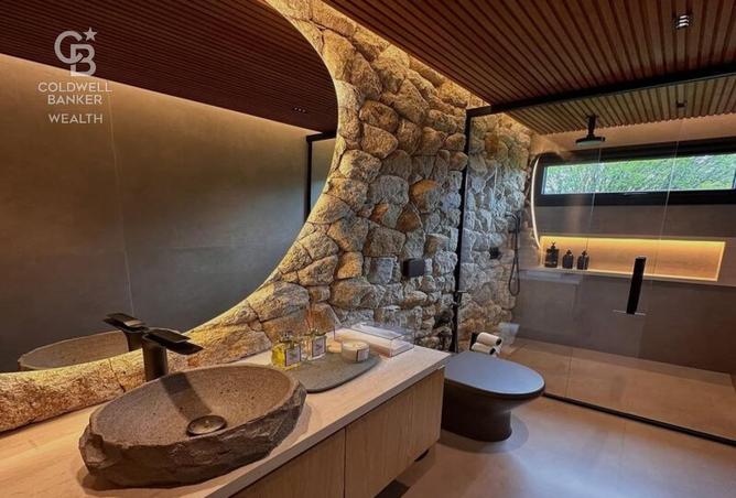 8236538 - Property Image 3