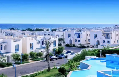 فيلا - 3 غرف نوم - 4 حمامات للبيع في سكالا ماونتن فيو راس الحكمة - منتجعات الساحل الشمالي - الساحل الشمالي