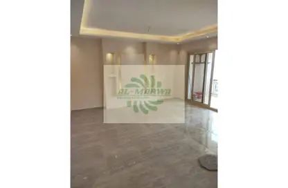 شقة - 3 غرف نوم - 2 حمامات للايجار في مدينة الخمائل - كمبوندات الشيخ زايد - الشيخ زايد - الجيزة