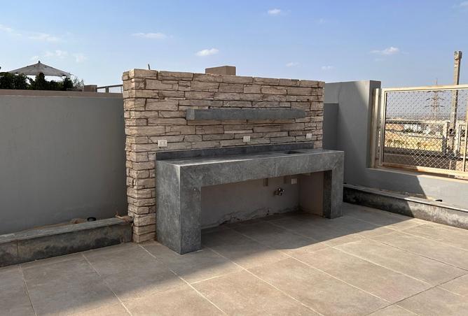 7909778 - Property Image 2