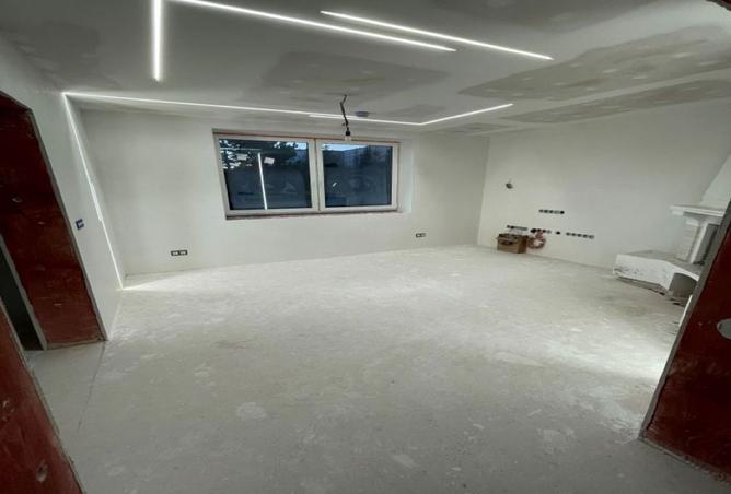 8270469 - Property Main Image