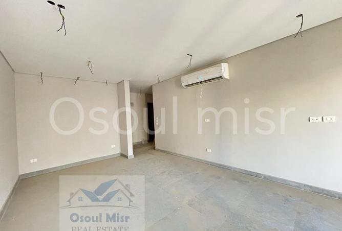 8557992 - Property Image 2