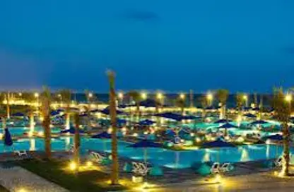 Chalet - 2 Bedrooms - 2 Bathrooms for sale in Jefaira - Ras Al Hekma - North Coast