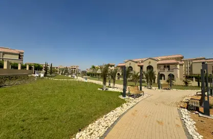 فيلا - 3 غرف نوم - 3 حمامات للبيع في معادى فيو - كمبوندات الشروق - مدينة الشروق - القاهرة