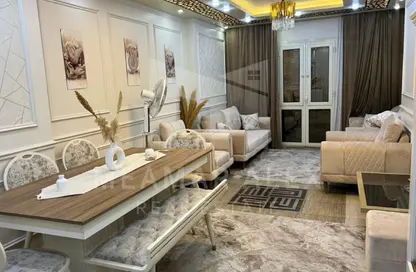 Apartment - 3 Bedrooms - 1 Bathroom for sale in Seyouf - Hay Awal El Montazah - Alexandria