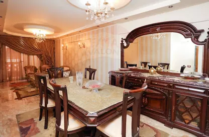 Apartment - 3 Bedrooms - 2 Bathrooms for sale in Al Nasr St. - Smouha - Hay Sharq - Alexandria