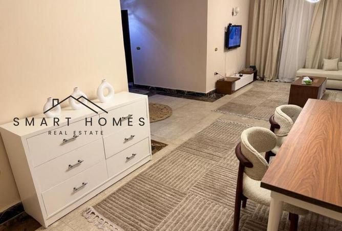 8024210 - Property Image 2