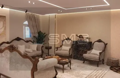 شقة - 3 غرف نوم - 2 حمامات للايجار في شارع جاردينيا مول - التجمع الاول - مدينة القاهرة الجديدة - القاهرة