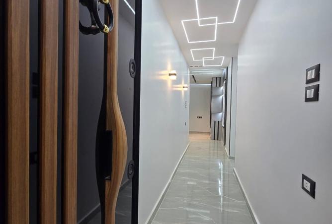 8316318 - Property Image 2