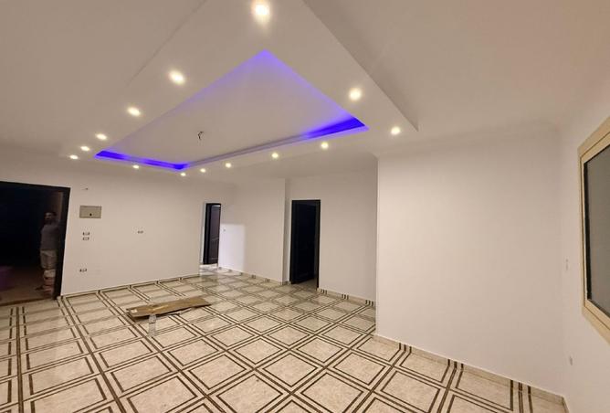 8033081 - Property Main Image