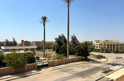 Apartment - 4 Bedrooms - 2 Bathrooms for sale in El Banafseg 2 - El Banafseg - New Cairo City - Cairo