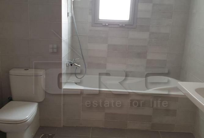 8228888 - Property Image 2