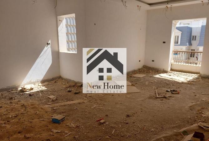 8008126 - Property Image 2