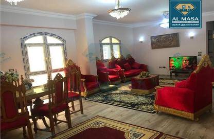 دوبلكس - 4 غرف نوم - 3 حمامات للبيع في المستثمرين الجنوبية - مدينة القاهرة الجديدة - القاهرة
