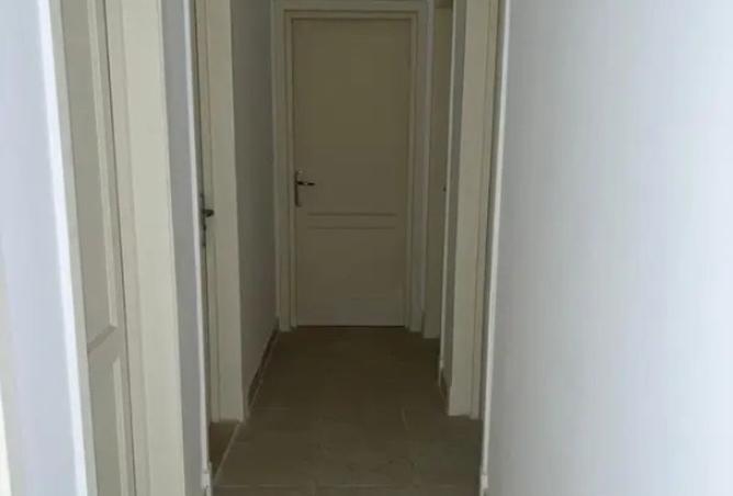 8478700 - Property Image 3