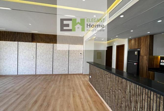 8285500 - Property Image 2