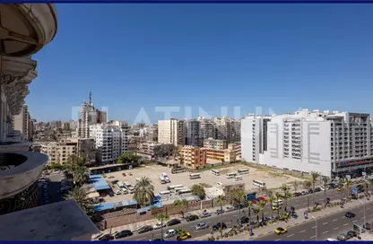 شقة - 3 غرف نوم - 2 حمامات للبيع في شارع محمد فوزي معاذ - سموحة - حي شرق - الاسكندرية