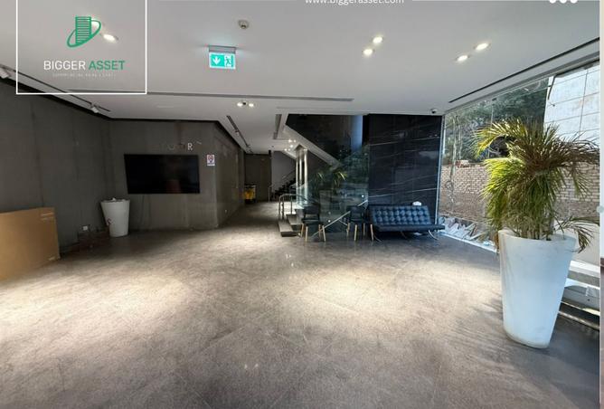 8263424 - Property Image 3