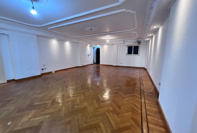 8444155 - Property Image 3