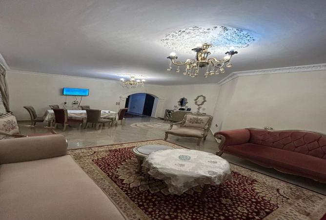 8423157 - Property Image 2