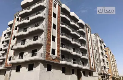Apartment - 2 Bedrooms - 1 Bathroom for sale in Zahraa Al Maadi St. - Degla - Hay El Maadi - Cairo