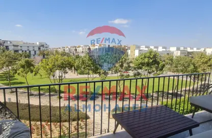 Apartment - 3 Bedrooms - 3 Bathrooms for sale in The Courtyards - Sheikh Zayed Compounds - Sheikh Zayed City - Giza