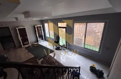 شقة - 2 غرف نوم - 2 حمامات للايجار في شارع 10 - الحي الحادي عشر - الشيخ زايد - الجيزة شقة - 2 غرف نوم - 2 حمامات للايجار في شارع 10 - الحي الحادي عشر - الشيخ زايد - الجيزة