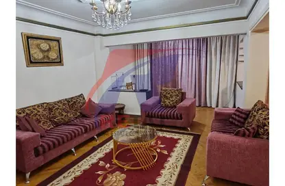 Apartment - 3 Bedrooms - 2 Bathrooms for rent in Mohamed Tawfik Wahba St. - 6th Zone - Nasr City - Cairo