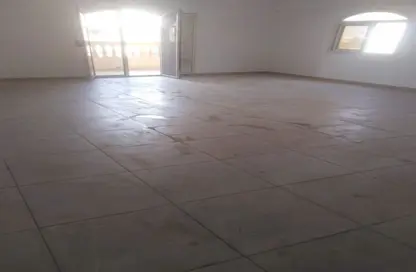Apartment - 2 Bedrooms - 1 Bathroom for rent in Al Amn Al Aam Compound - The 1st Settlement - New Cairo City - Cairo