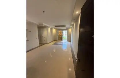 Apartment - 2 Bedrooms - 2 Bathrooms for sale in Madinaty - Cairo