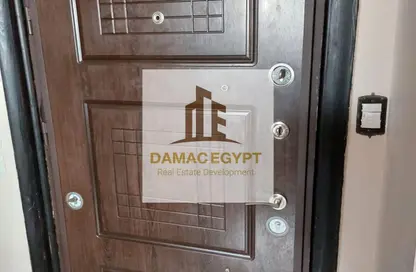 شقة - 3 غرف نوم - 2 حمامات للبيع في الحي 300 - التوسعات الشمالية - مدينة 6 أكتوبر - الجيزة