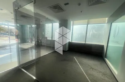 مساحات مكتبية - استوديو - 2 حمامات للايجار في جولدن جيت - شارع التسعين الجنوبي - التجمع الخامس - مدينة القاهرة الجديدة - القاهرة