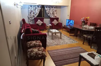 Apartment - 2 Bedrooms - 1 Bathroom for sale in Street 231 - Degla - Hay El Maadi - Cairo