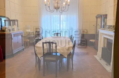 شقة - 4 غرف نوم - 3 حمامات للايجار في شارع العزيز عثمان - الزمالك - القاهرة