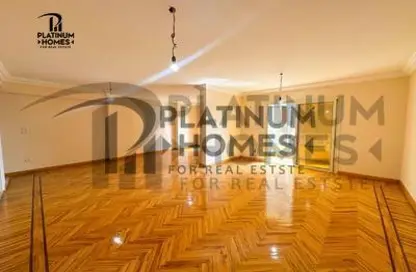 Apartment - 3 Bedrooms - 3 Bathrooms for sale in Kafr Abdo - Roushdy - Hay Sharq - Alexandria
