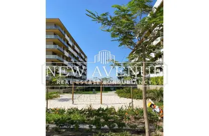 Apartment - 3 Bedrooms - 3 Bathrooms for sale in Al Burouj Compound - El Shorouk Compounds - Shorouk City - Cairo