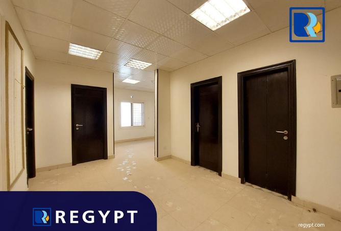 8006142 - Property Image 3