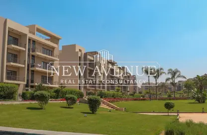 Apartment - 3 Bedrooms - 3 Bathrooms for sale in Moon Residences - Fifth Square - The 5th Settlement - New Cairo City - Cairo