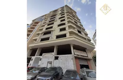 شقة - 3 غرف نوم - 3 حمامات للبيع في ميدان الجمهوريه - عابدين - القاهرة