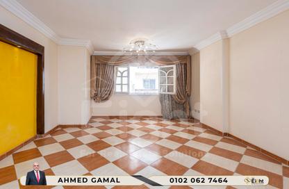 Apartment - 2 Bedrooms - 1 Bathroom for sale in Al Ekbal St. - Saraya - Sidi Beshr - Hay Awal El Montazah - Alexandria